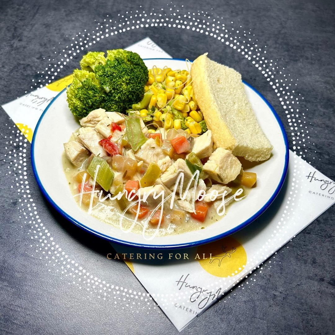 Chicken & Chunky Vegetables in a Creamy Cheese Sauce